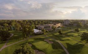 Eaglewood Resort & Spa